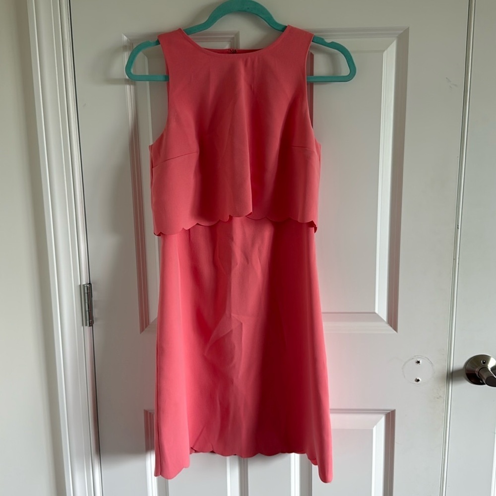 Ann Taylor Loft Size 2 Pink Scalloped Dress Sleeveless